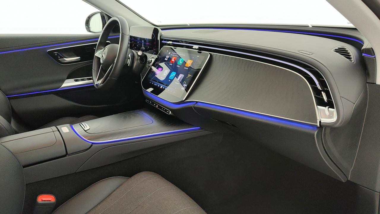 Mercedes-Benz E SW 220 d Advanced auto