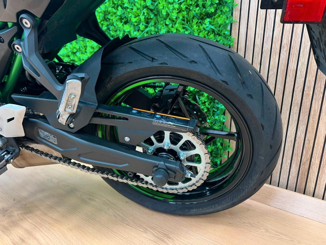 KAWASAKI Z650 Z 650 - 2024 11.000KM DA 129€ AL MESE