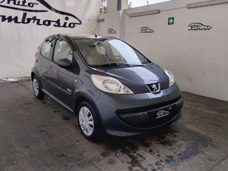 Peugeot 107 1.0 68CV 5p. Sweet Years 2Tronic tua da 79,00 al mese