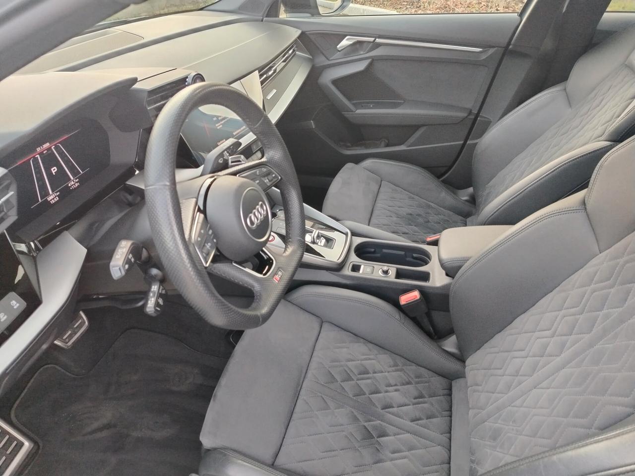 Audi A3 RS 3 SPB TFSI quattro S tronic