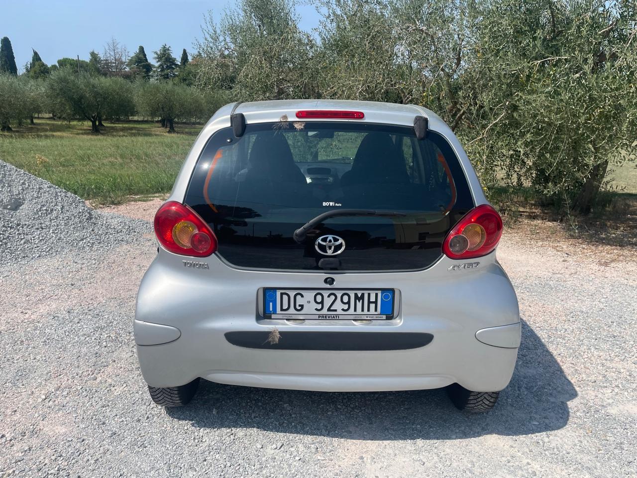 Toyota Aygo 1.0 12V VVT-i 5 porte Sol