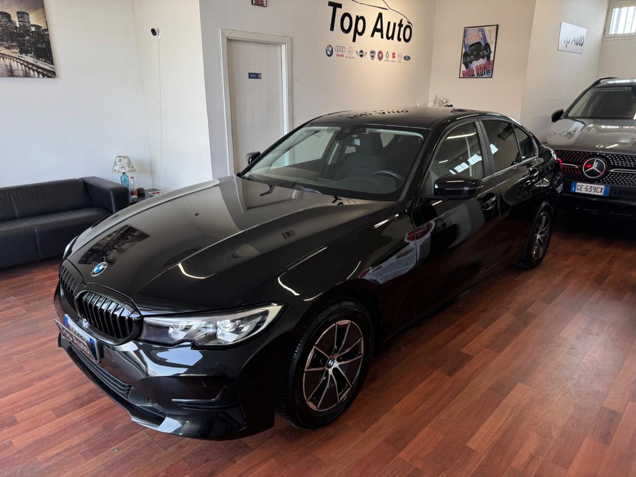 BMW 316 d 48 V AUT. SPORT / DARK NIGHT - 22