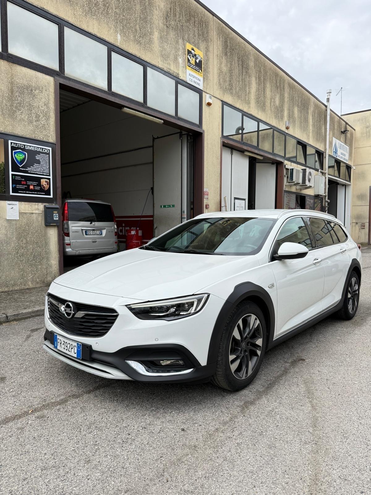 Opel Insignia 2.0 CDTI S&S aut. Country Tourer