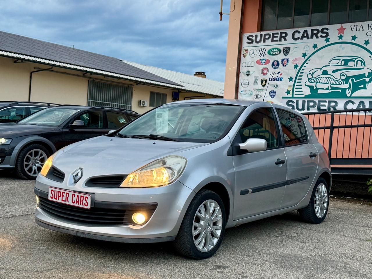Renault Clio 1.5dCi 85CV NEOPATENTATI 5 porte