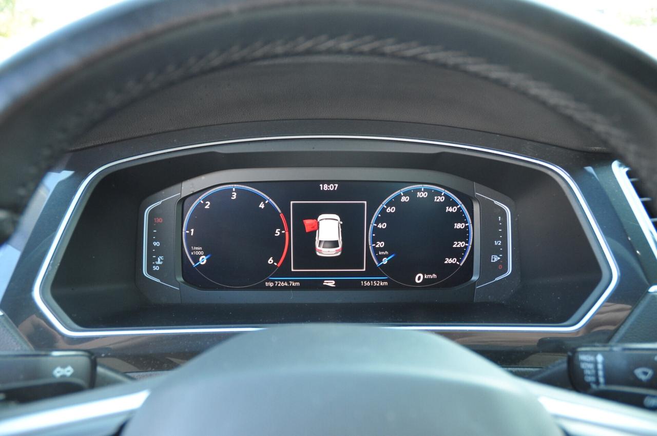 Volkswagen Tiguan 2.0 TDI 150 CV SCR DSG R-Line