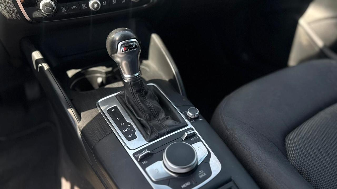 Audi A3 Sedan 1.6 D 30 TDI S tronic Admired 2019 NEOP