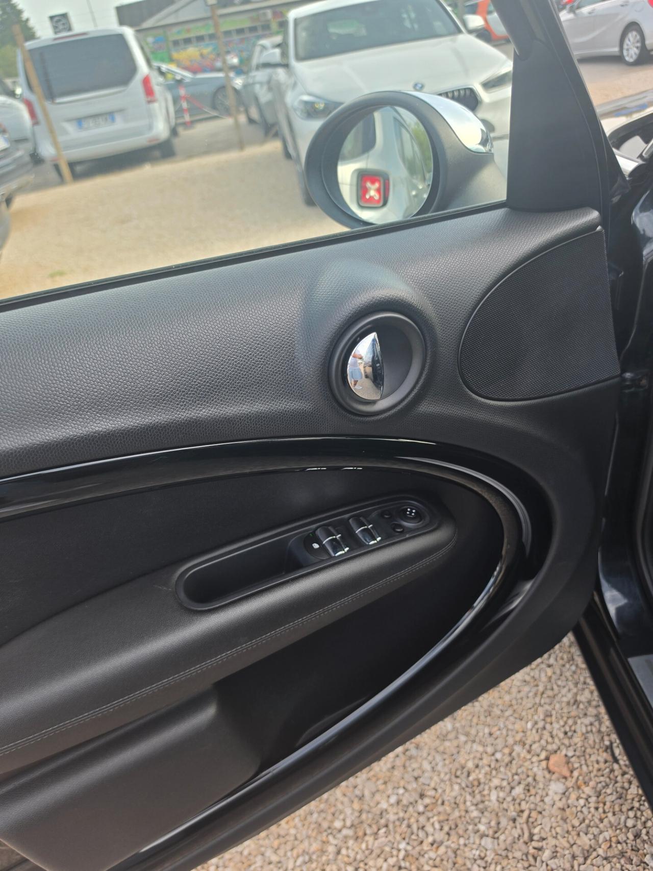 Mini Cooper Countryman 1.6 D neopatentati