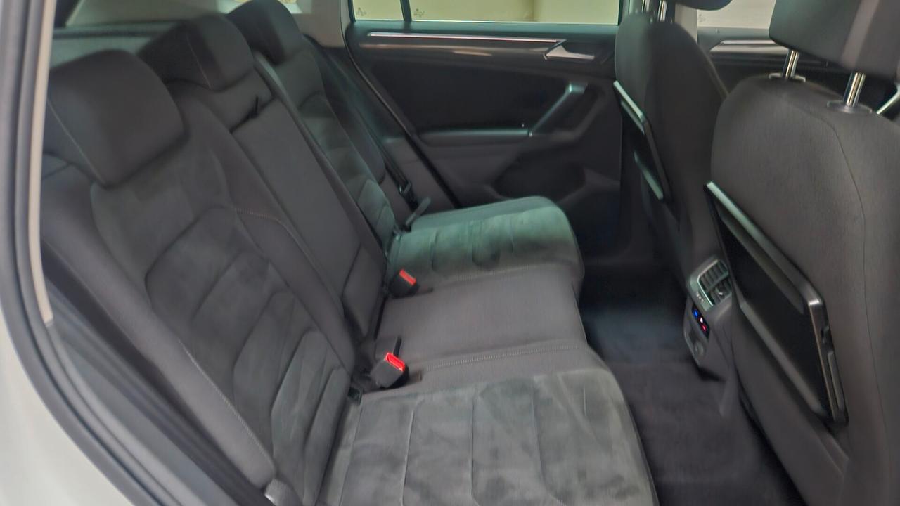 Volkswagen Tiguan 2.0 TDI SCR 4MOTION Executive BlueMotion Technology