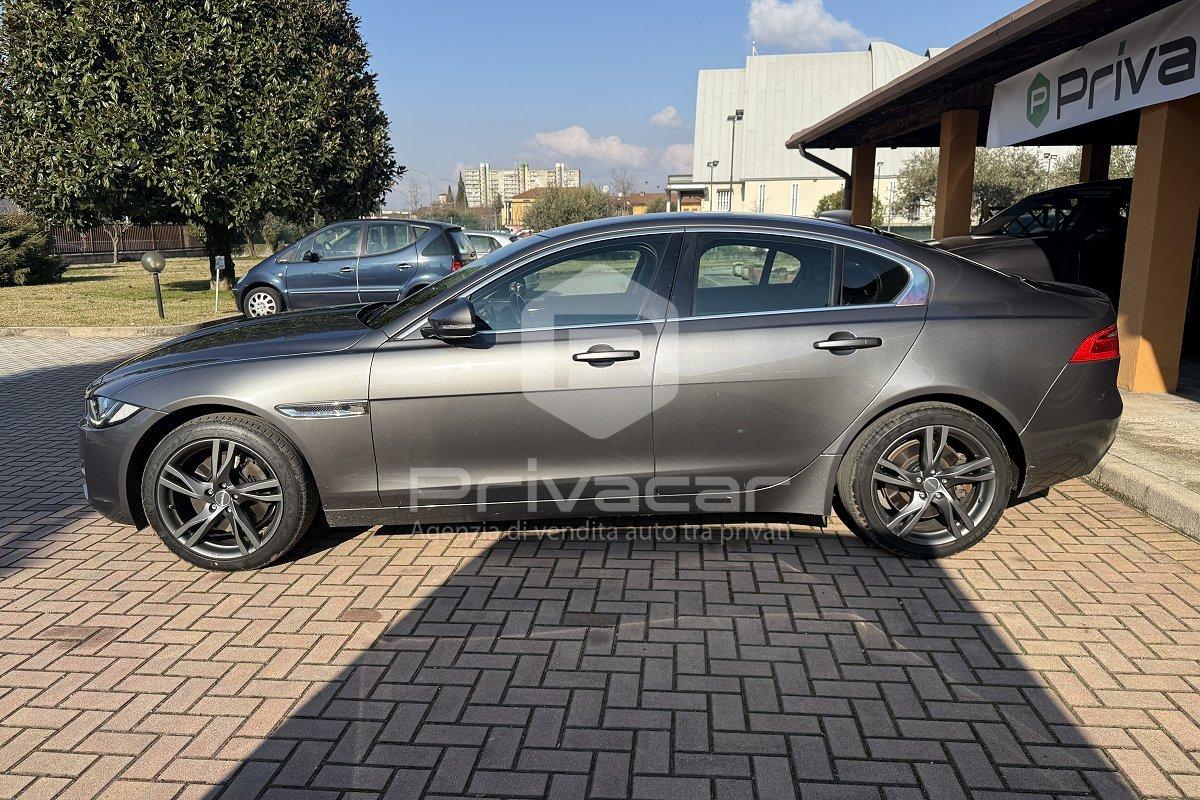 JAGUAR XE 2.0 D Turbo 180 CV AWD aut. Pure