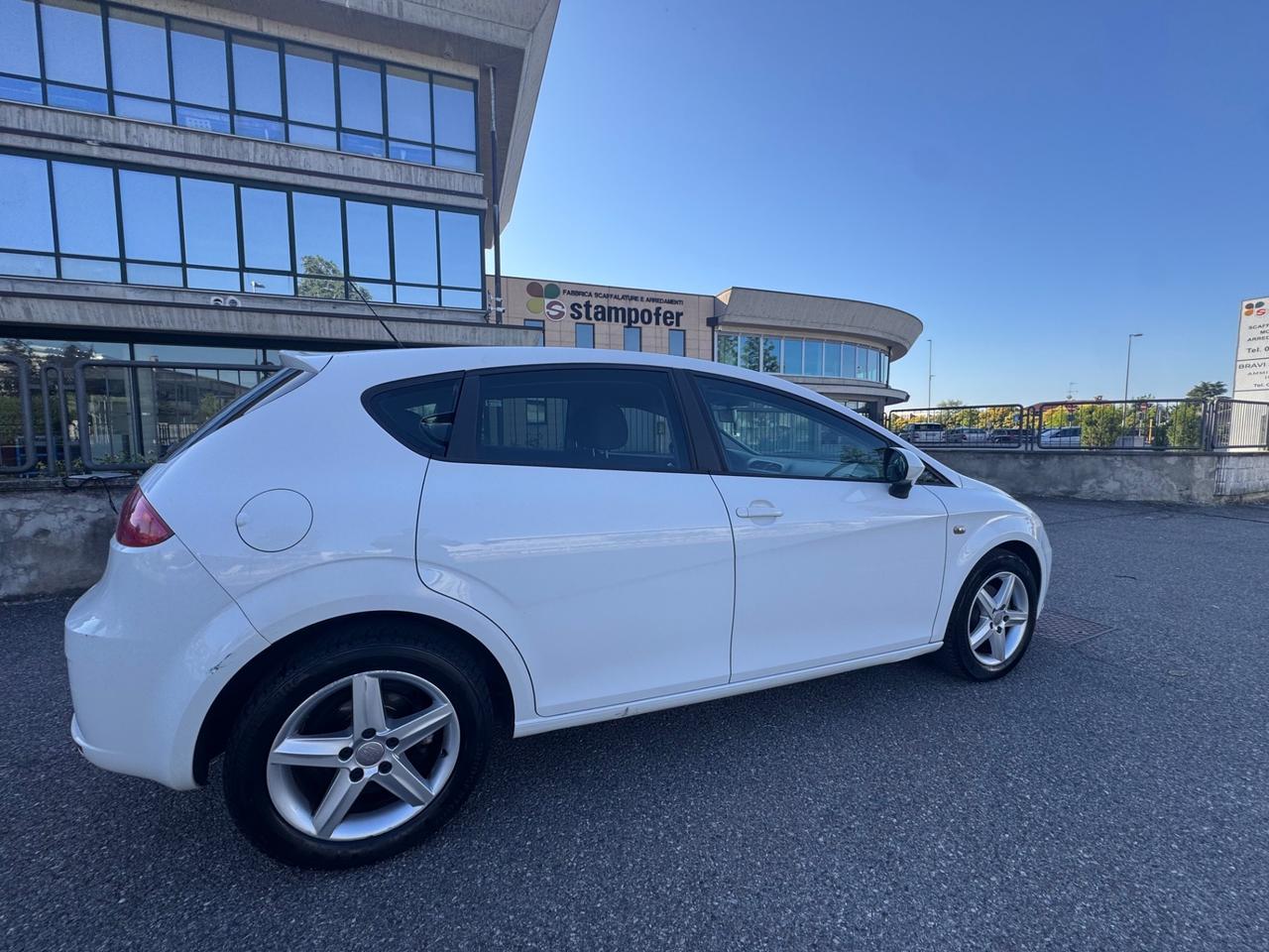 Seat Leon 1.6 diesel, euro 5, anno 2012, 200.000 km,