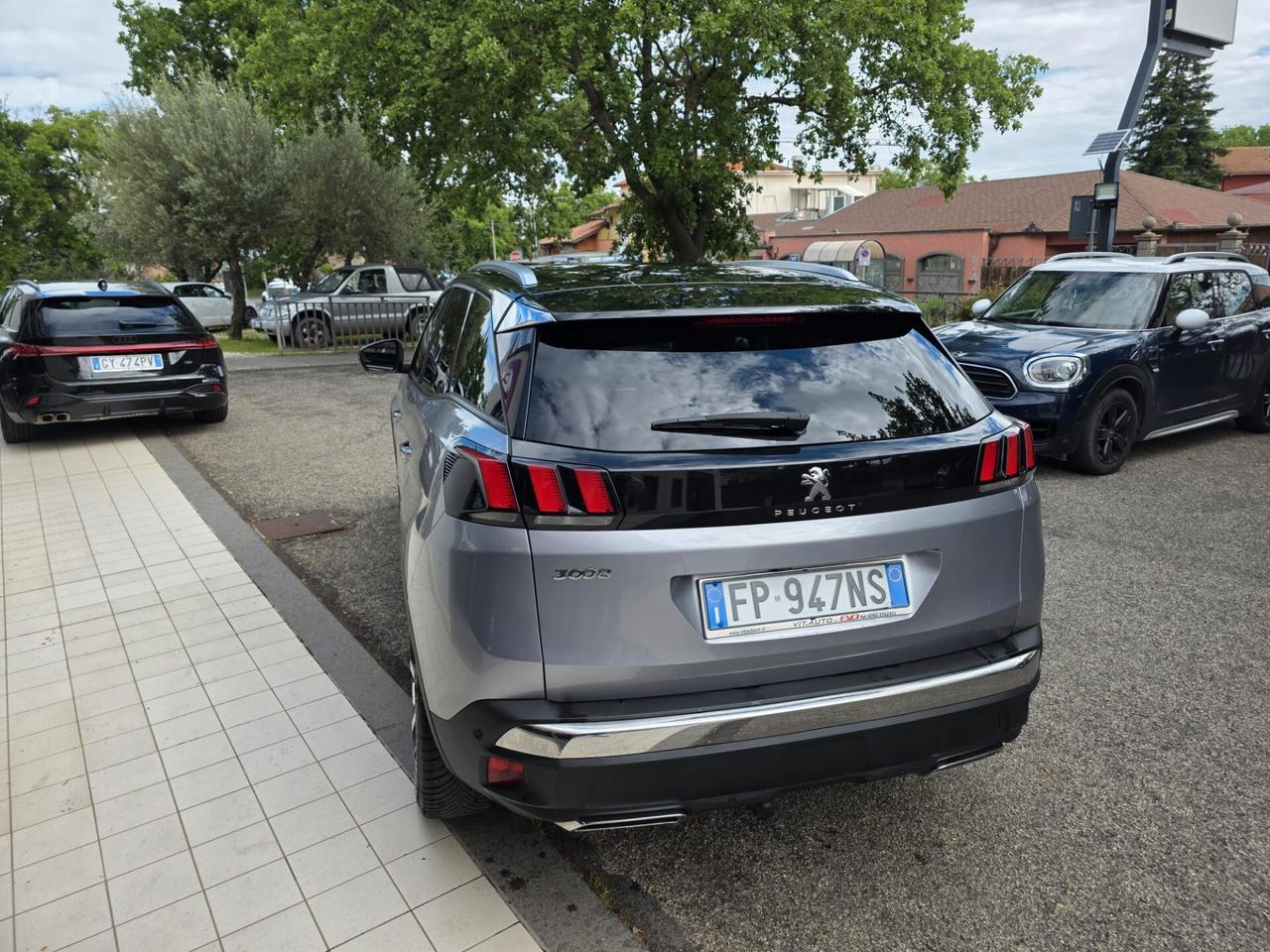 Peugeot 3008 BlueHDi 130 S&S EAT8 Allure