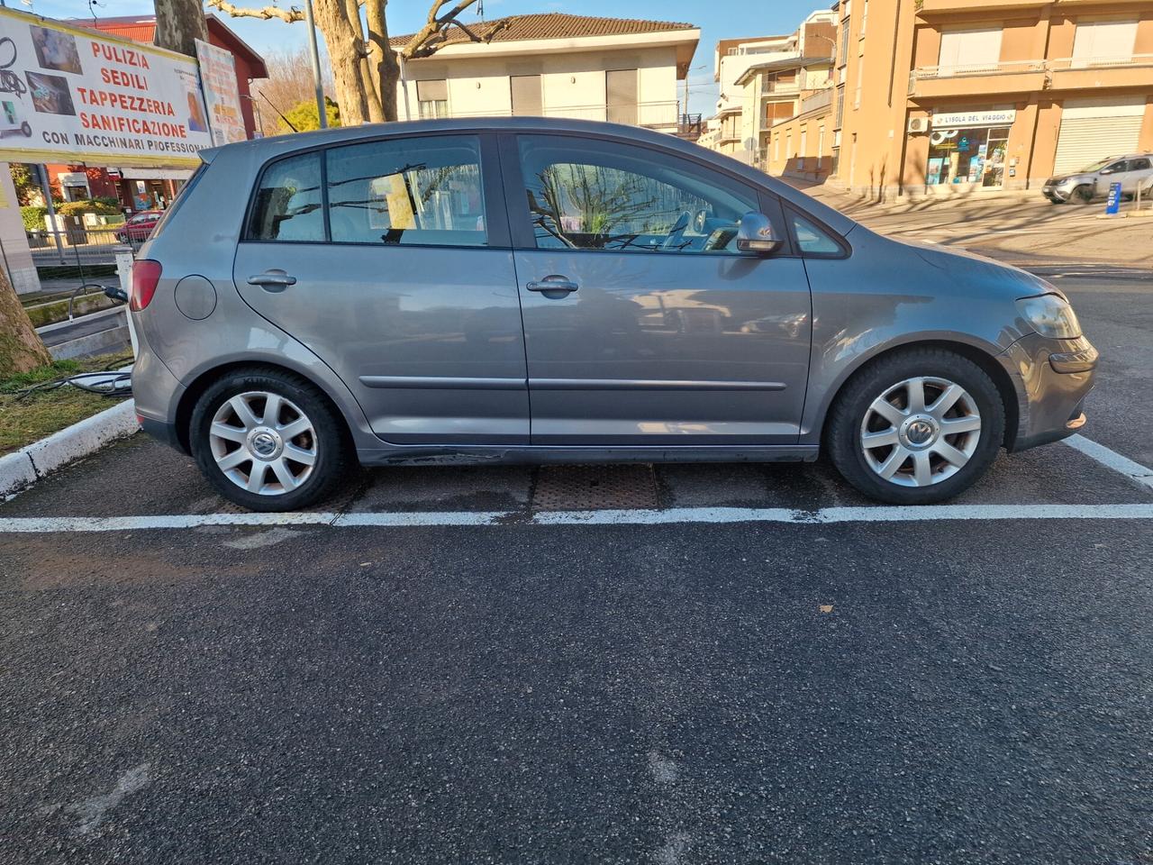 Volkswagen Golf Plus 1.6 16V FSI 5p. Sportline