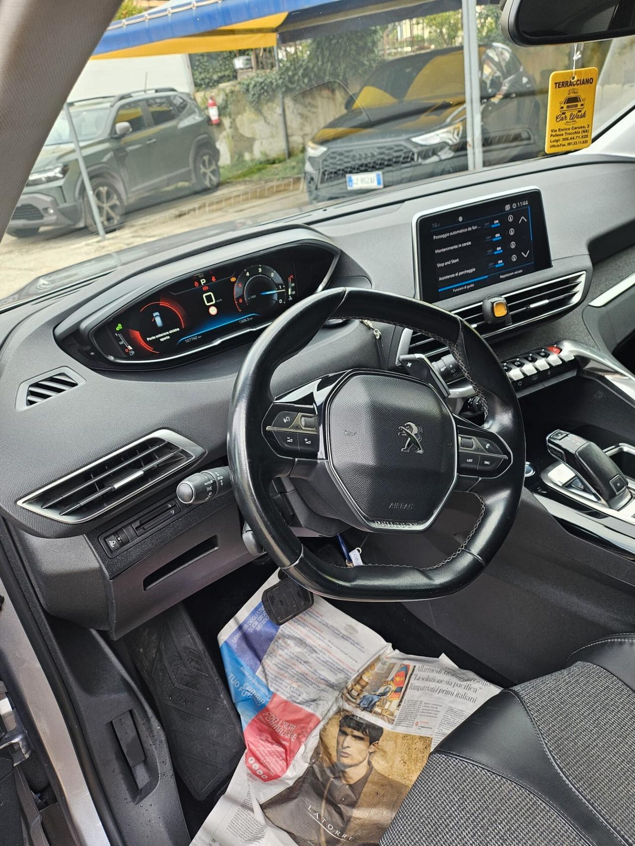 Peugeot 3008 BlueHDi 130 S&S Allure