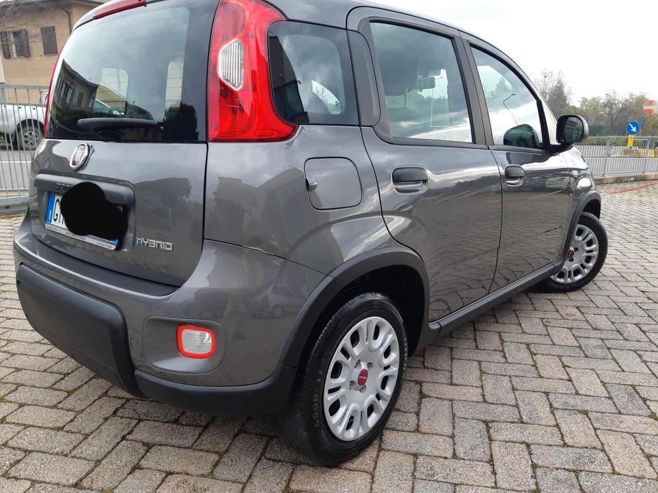 Fiat Panda 1.0 FireFly S&S Hybrid SOLO 17000KM