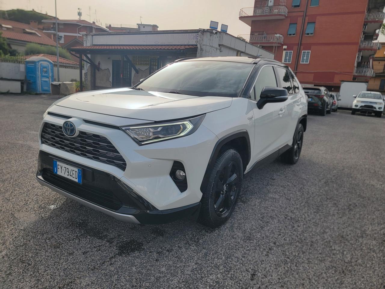 Toyota RAV 4 2.5 (222CV) AWD STYLE SOLO 79 MILA KM!