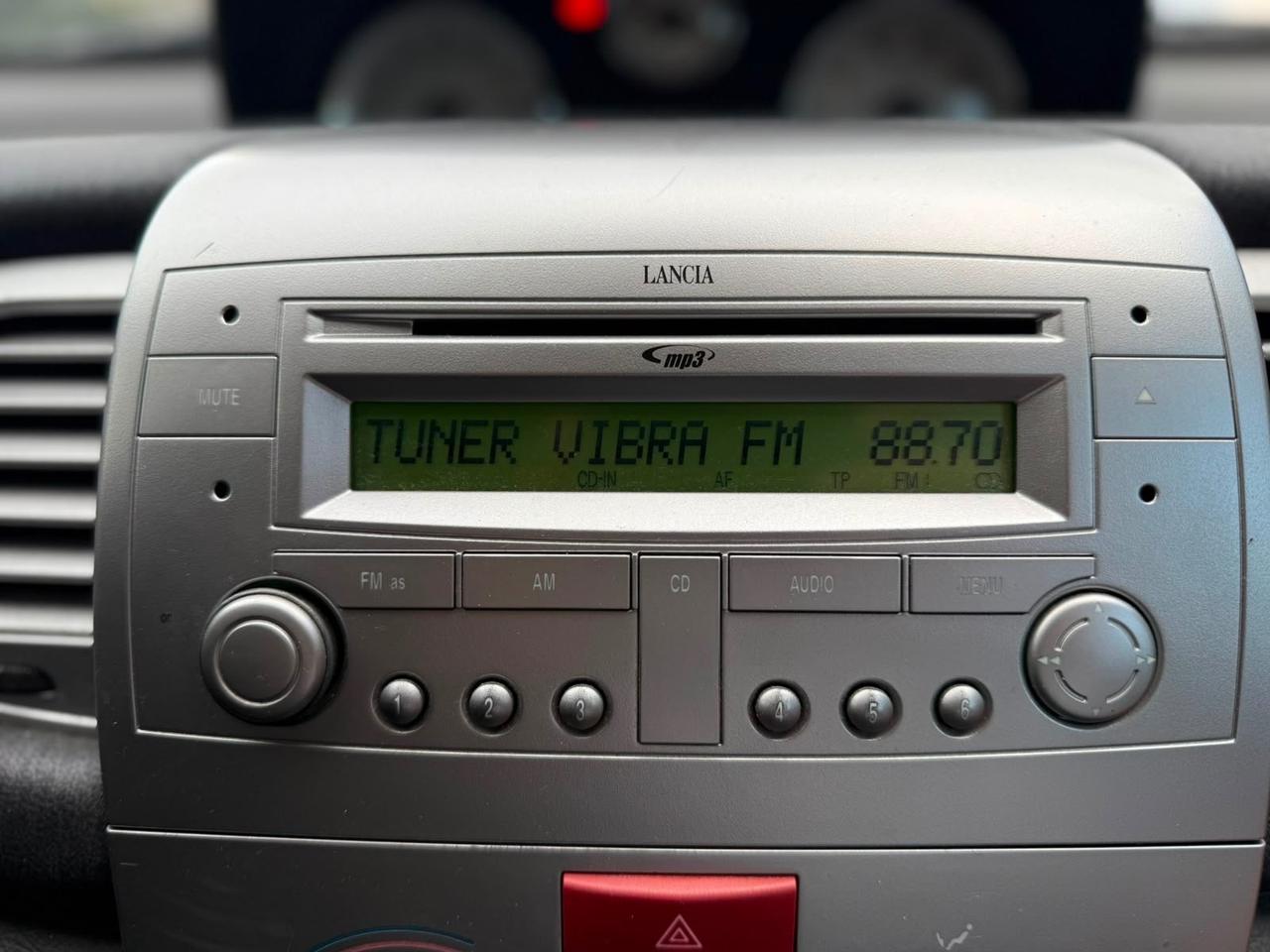 Lancia Ypsilon 1.2 Argento