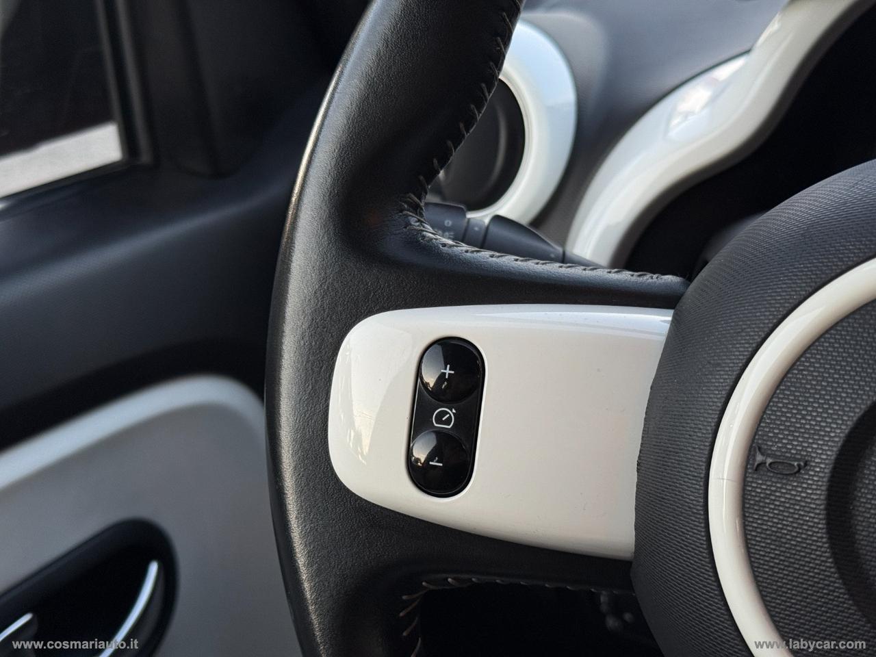 RENAULT Twingo SCe Zen