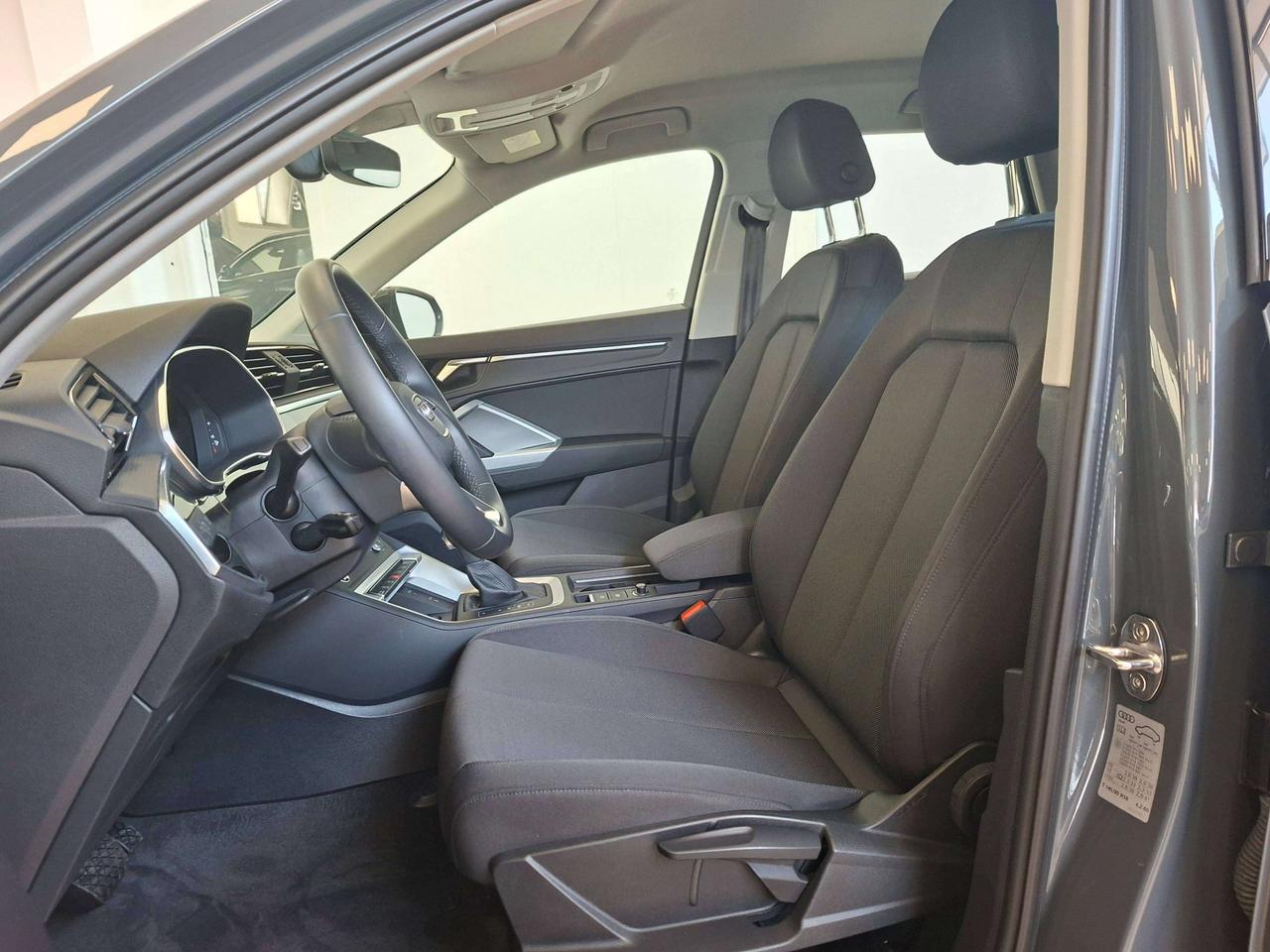 Audi Q3 35 2.0 tdi BUSINESS ADVANCED s-tronic 2 ANNI DI GARANZIA