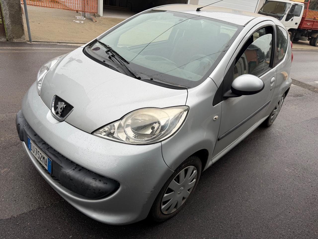 Peugeot 107 1.0 68CV 3p. Desir