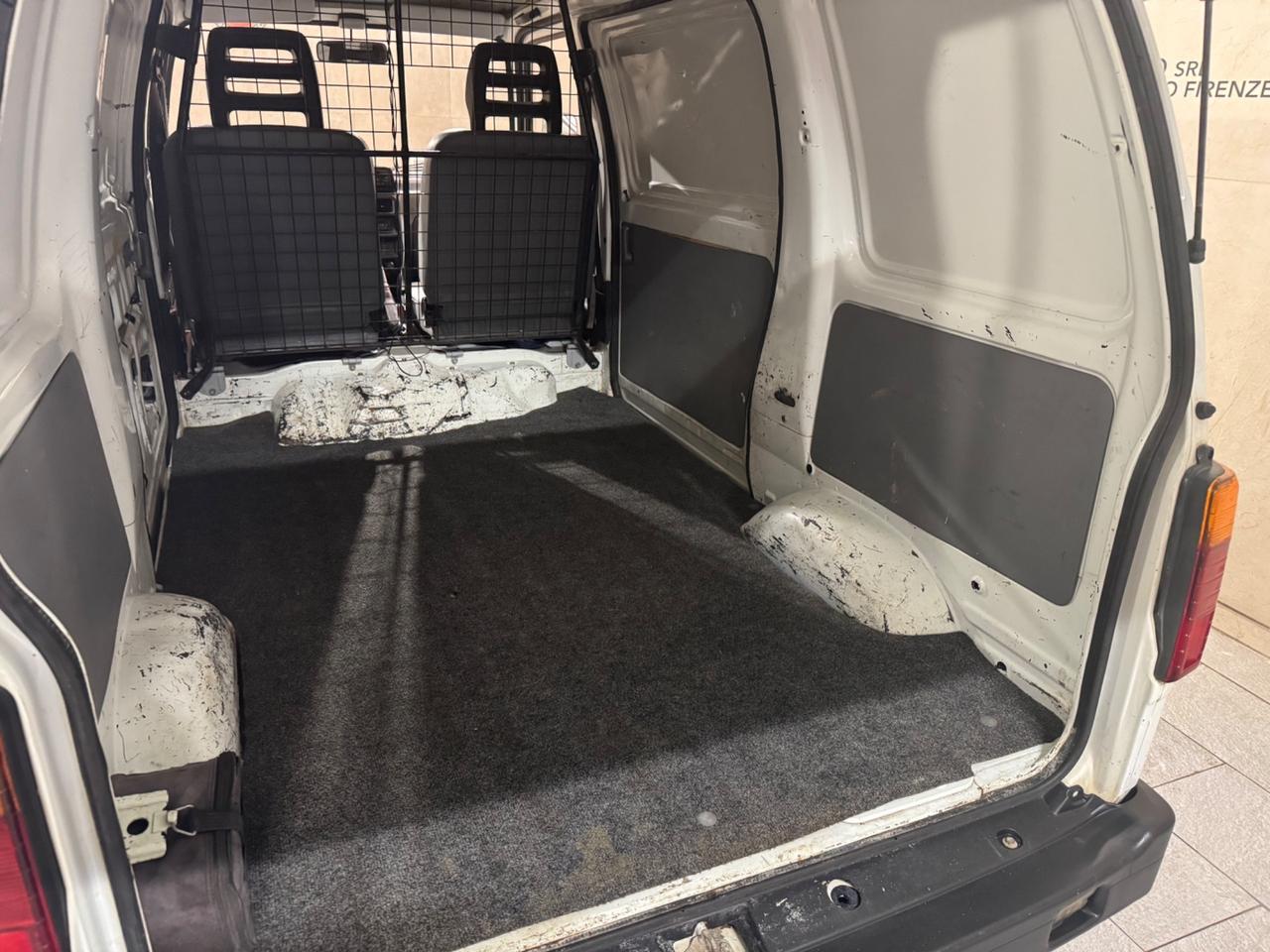Piaggio Porter 1.3i 16V cat Blind Van