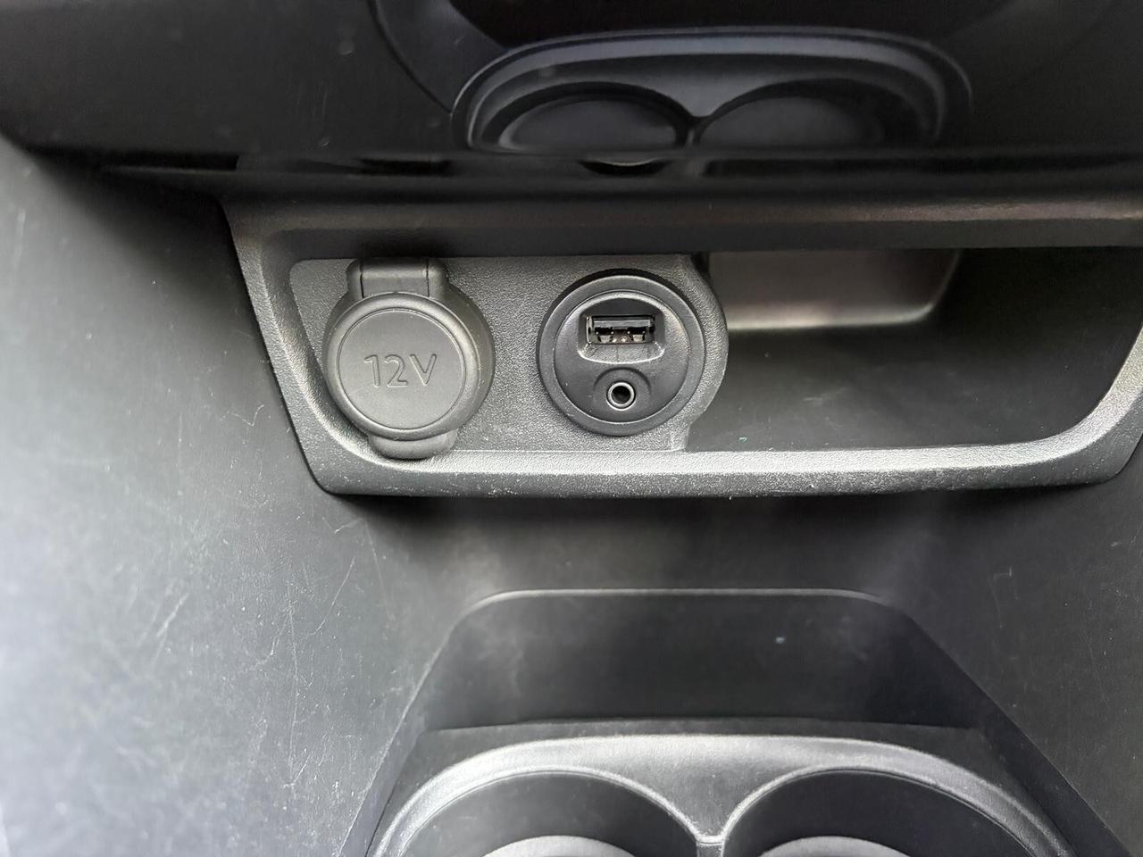 Peugeot 2008 1.6 BlueHDi 120cv S&S tetto Allure