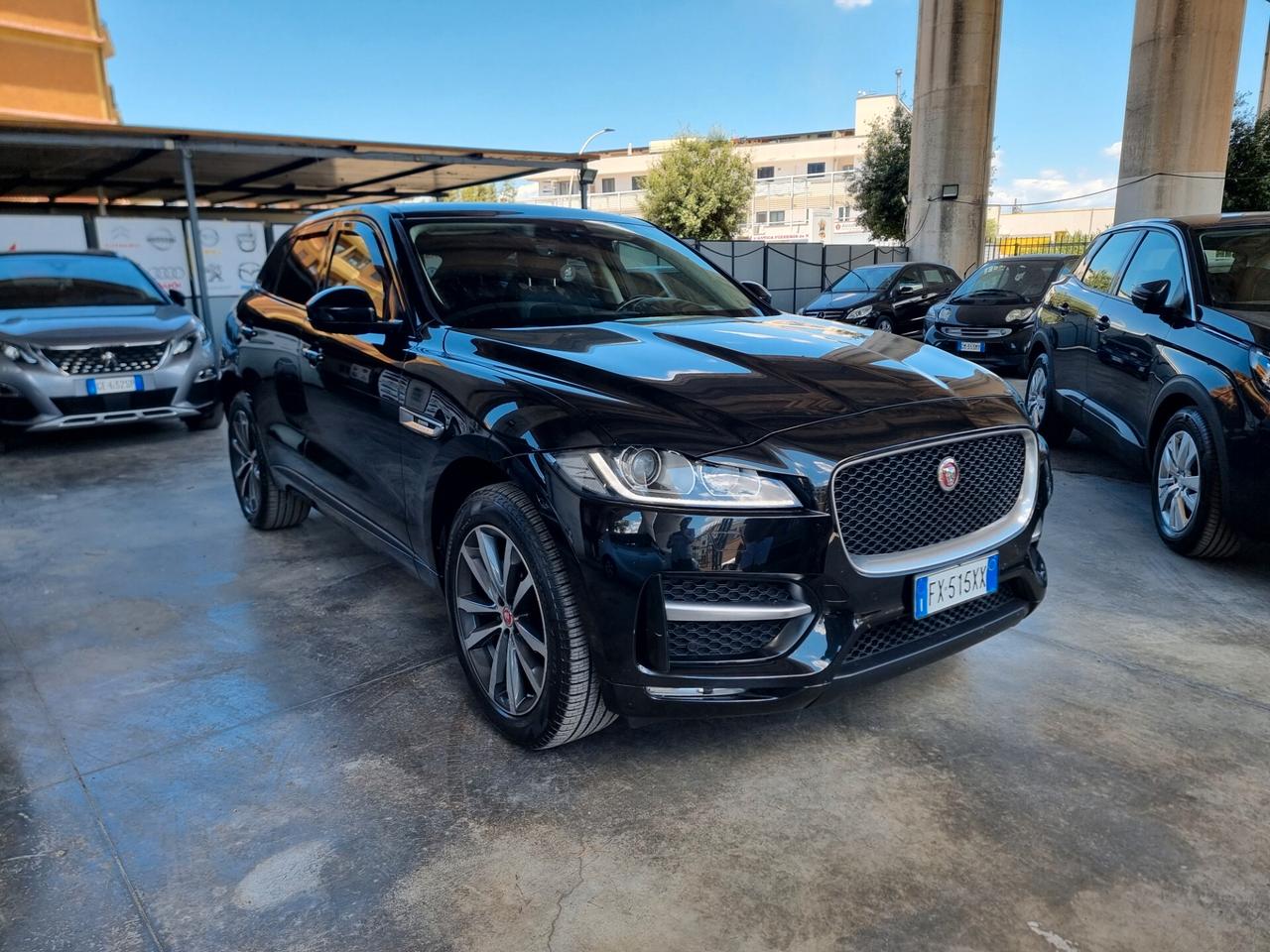 Jaguar F-Pace 2.0 D 180 CV AWD aut. R-Sport