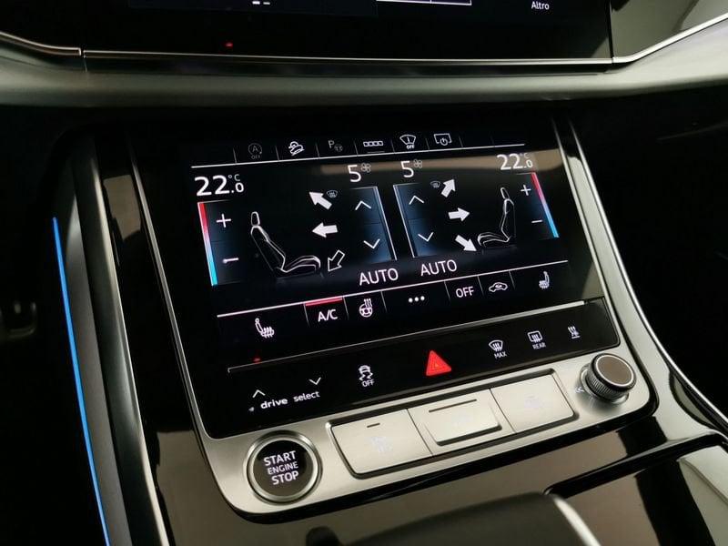 Audi Q8 3.0 tdi mhev S line edition quattro 286cv tiptronic