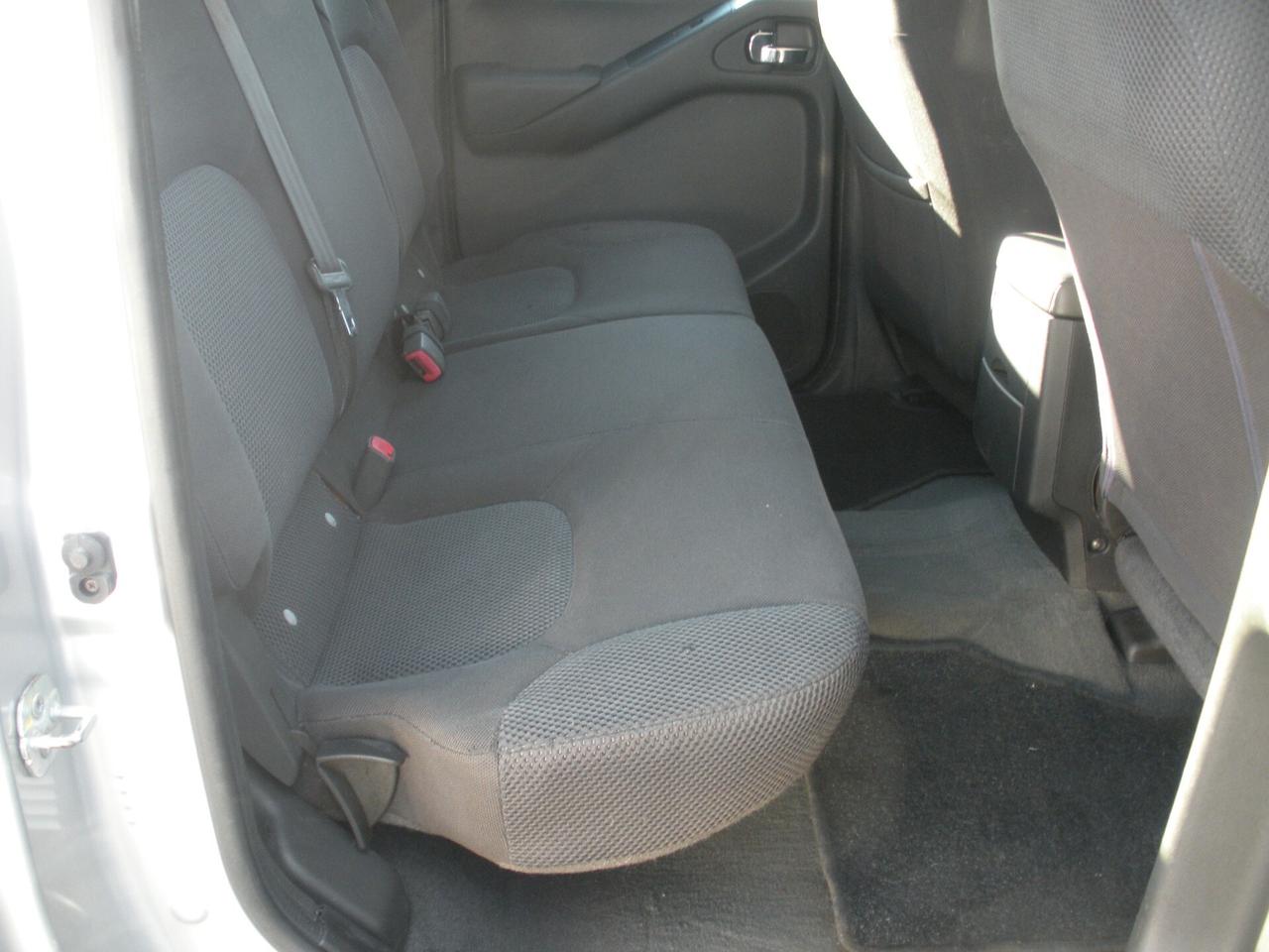 Nissan Navara 2.5 dCi 4 porte Double Cab XE