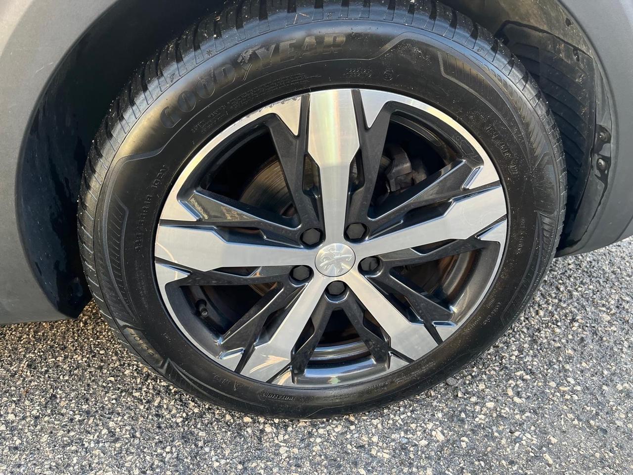 Peugeot 3008-1.5 blue hdi-eat8-allure-km 63000-2021