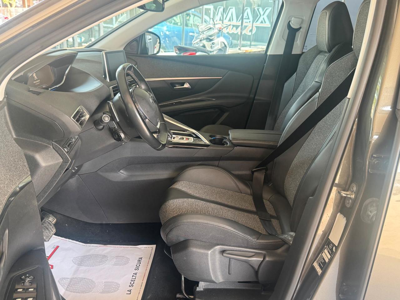 Peugeot 3008 1.5 HDi 130 S&S EAT8 Allure