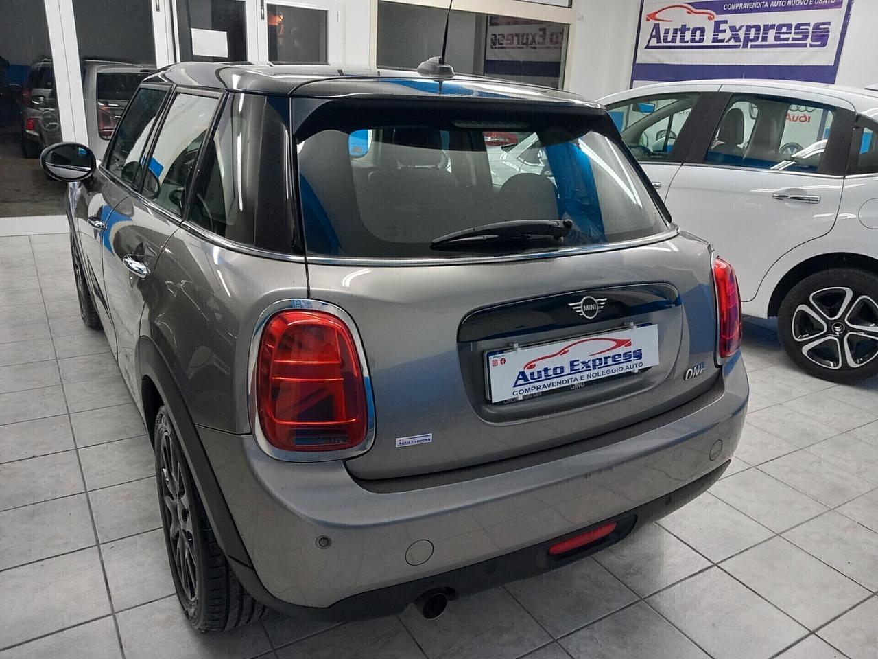 Mini One 1.5 benzina anno 2018 118 mila km