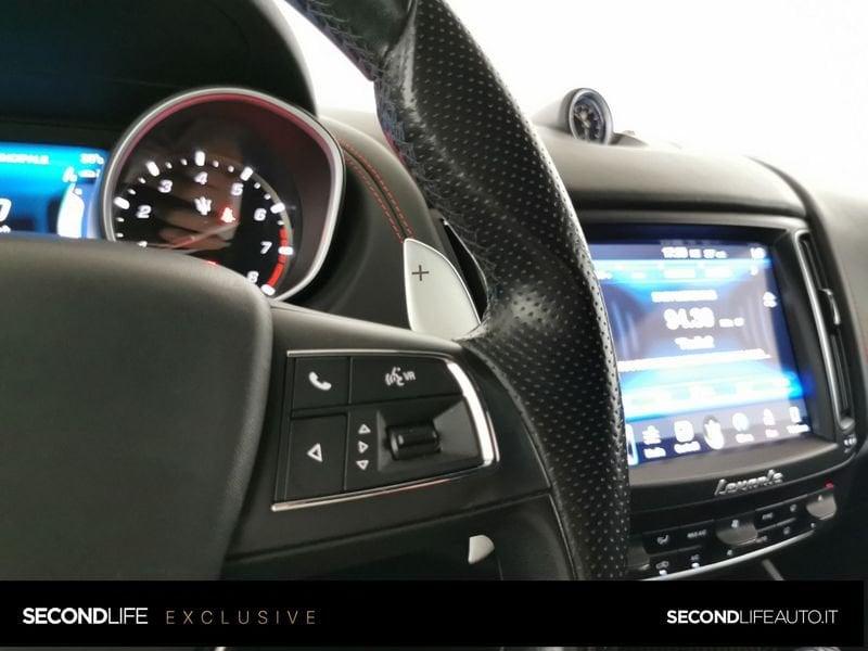 Maserati Levante 3.0 V6 430cv auto