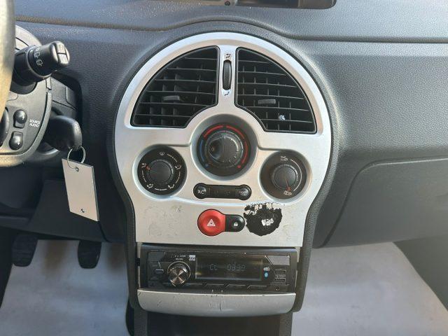 RENAULT Modus 1.2 16V Dynamique