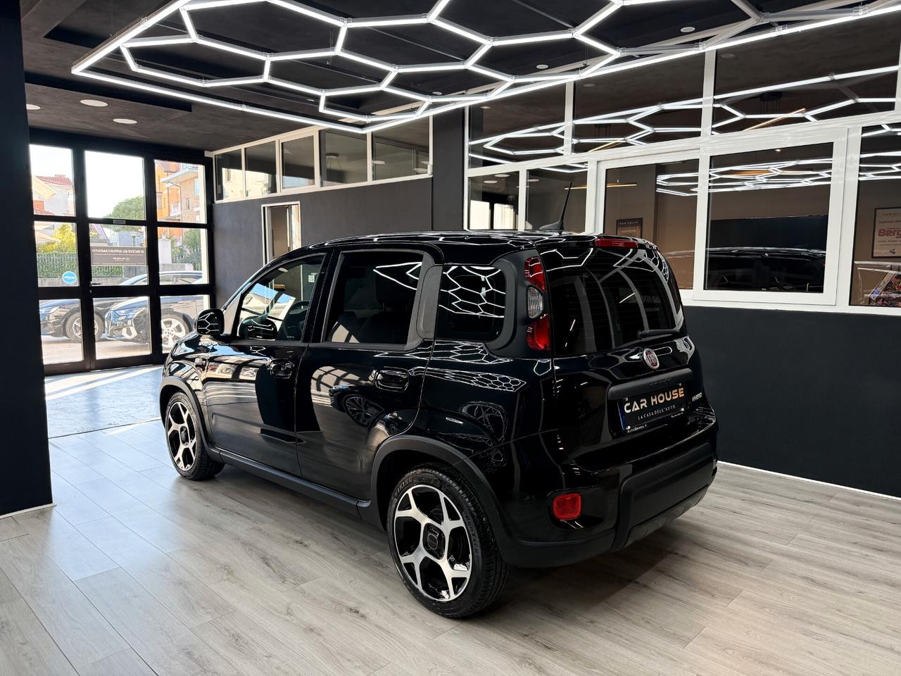 Fiat Panda 1.0 FireFly S&S Hybrid Sport