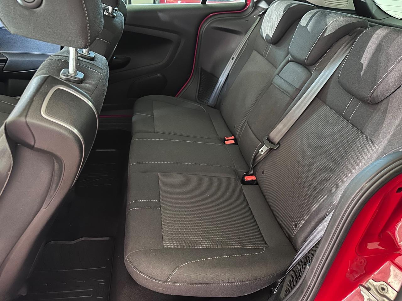 Ford B-Max 1.5 TDCi Business Titanium Ok Neopatentati
