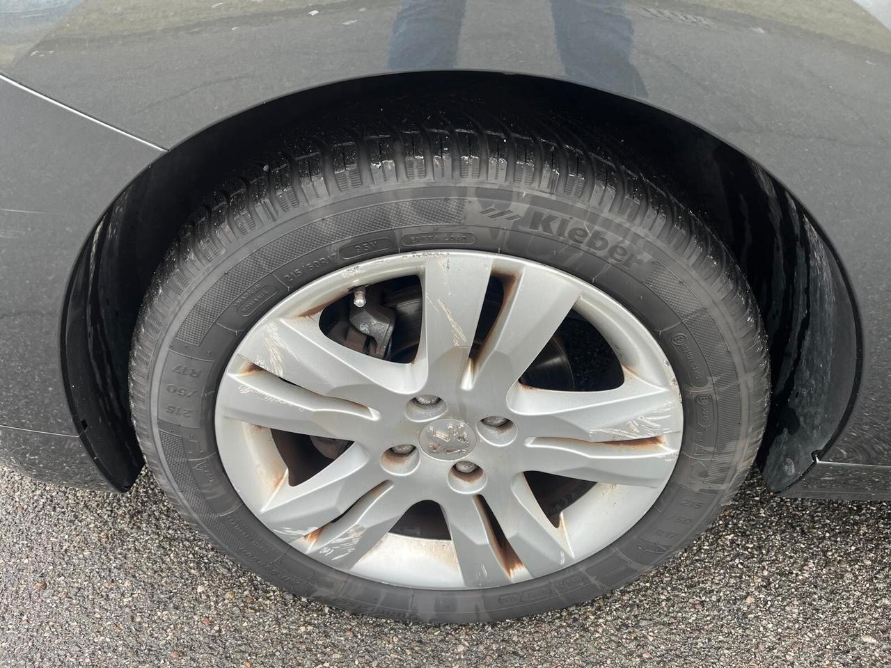 Peugeot 5008 1.6 HDi 112CV Active