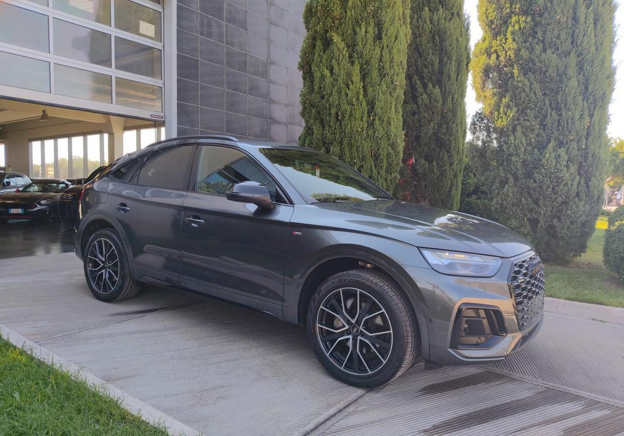 Audi Q5 SPB 40 TDI quattro S tronic Identity Black