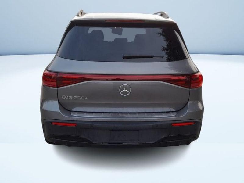 Mercedes-Benz EQB 250+ AMG Line Advanced