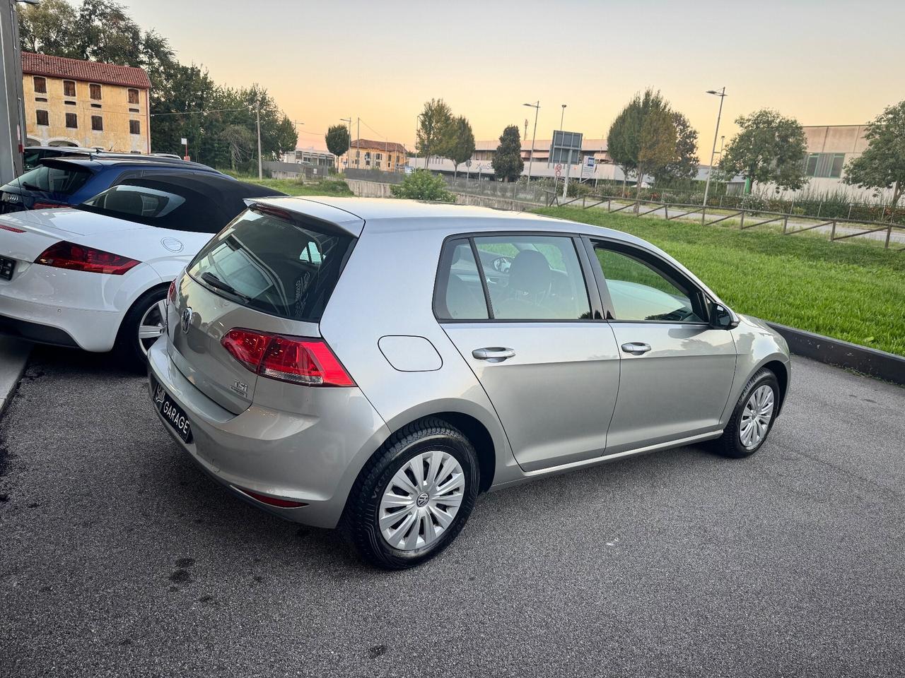 Volkswagen Golf 1.2 TSI NEOPATENTATI