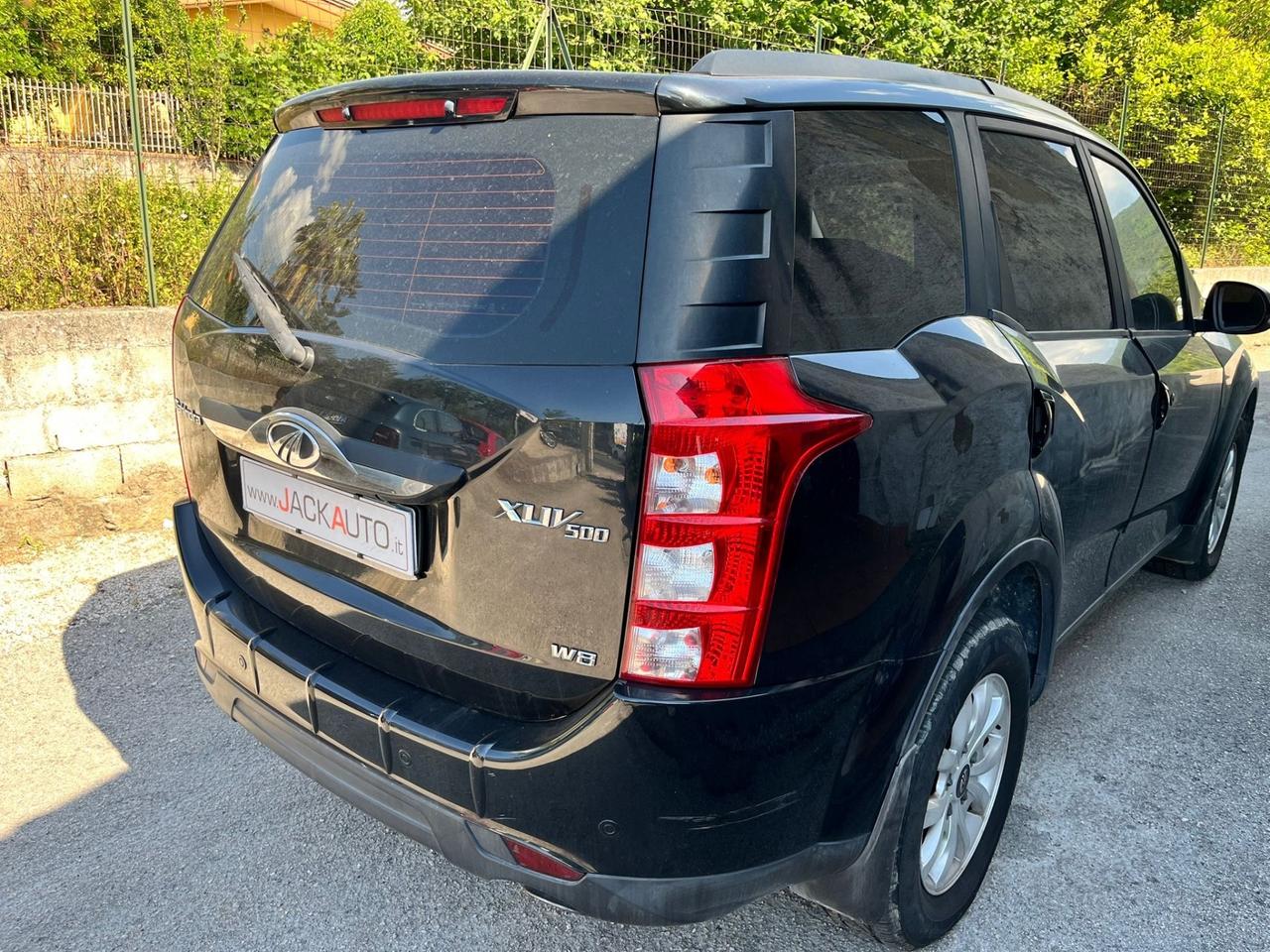 Mahindra XUV500 2.2 16V AWD