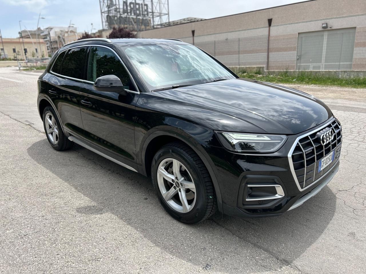 Audi Q5 AUDI Q5 40 TDI 204 CV quattro S tronic Sport