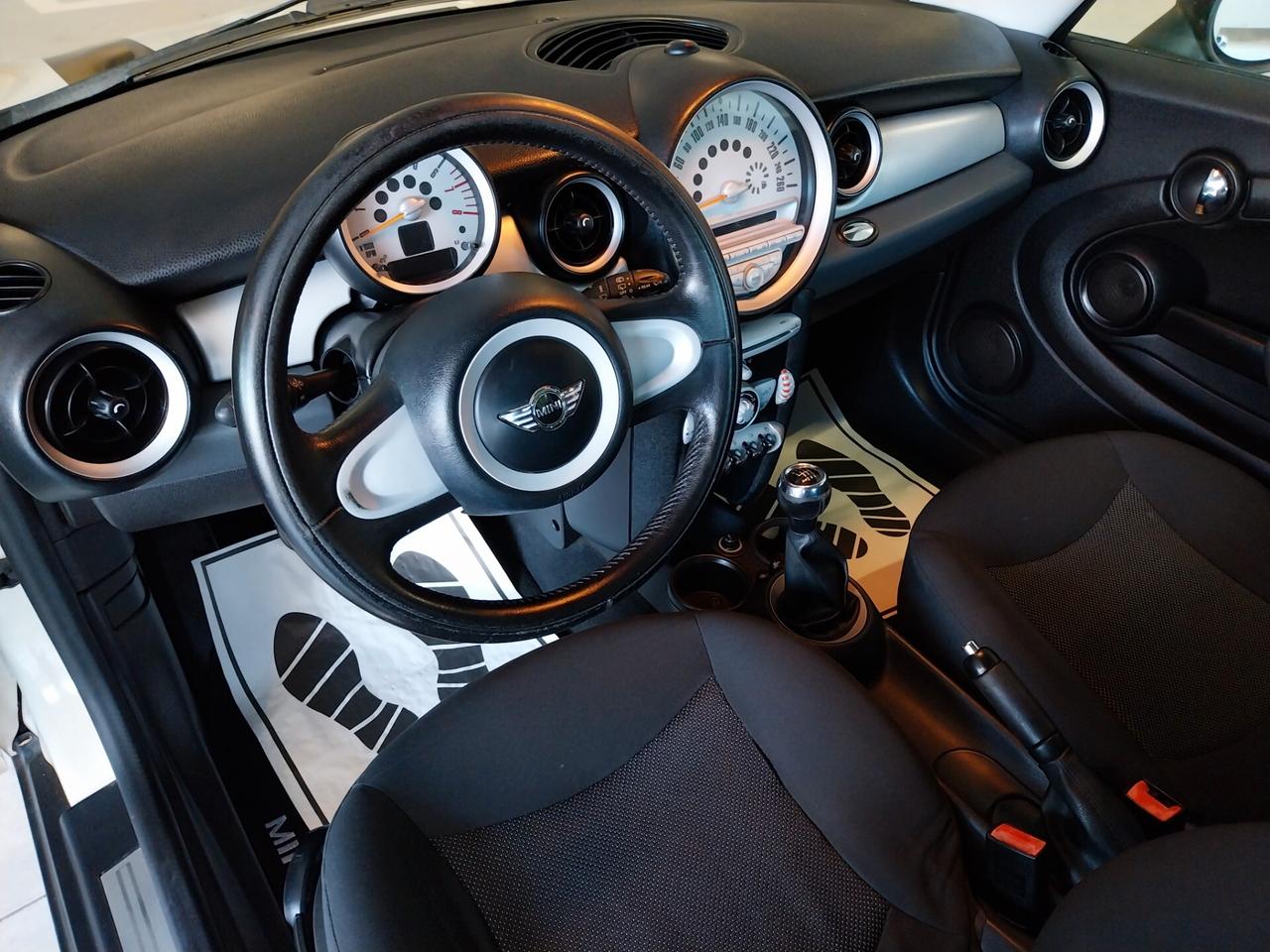 Mini 1.4 16V Ray - ok neopatentati