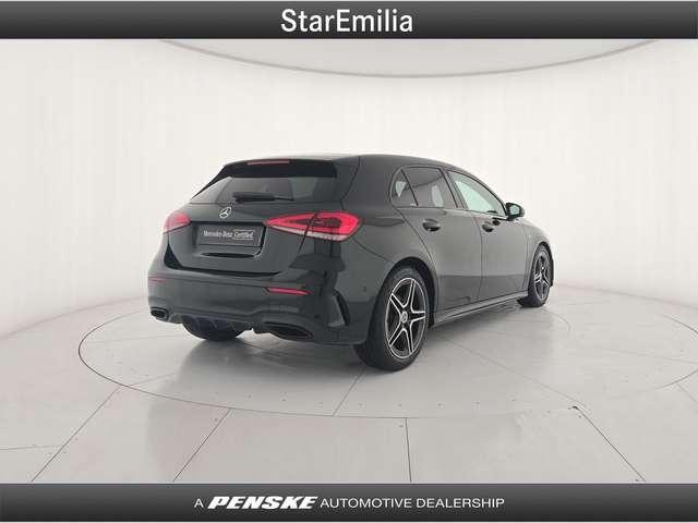 Mercedes-Benz A 180 A 180 d Premium Night Edition
