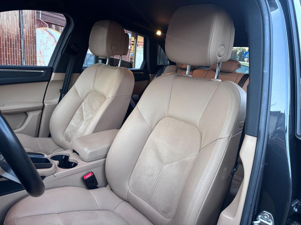 PORSCHE Macan 2.0 - TAGLIANDI UFFICIALI