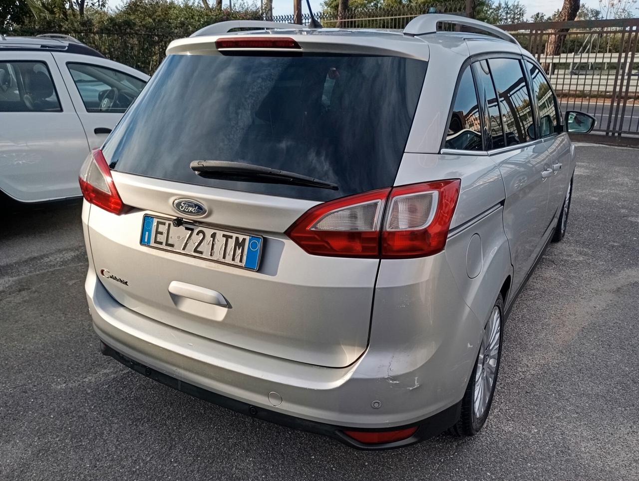 Ford C-Max7 1.6 TDCi 115CV Titanium