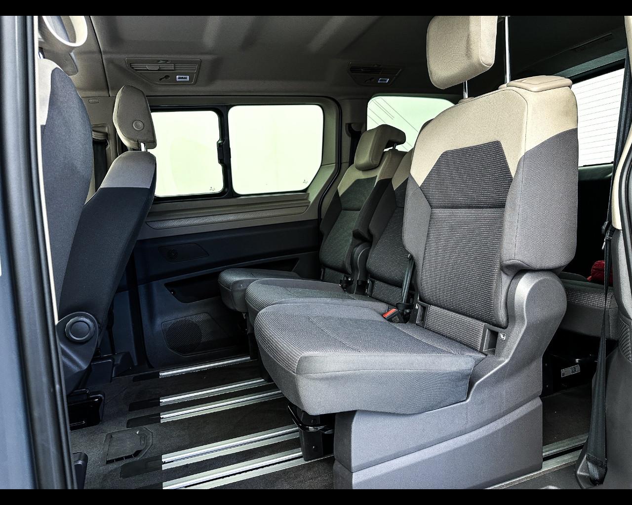 VOLKSWAGEN Multivan 7ª '21-> - Multivan 2.0 TDI 150CV DSG Space