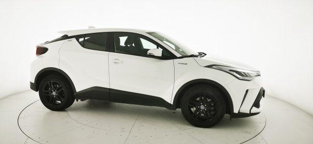 TOYOTA C-HR 1.8 Hybrid E-CVT Business