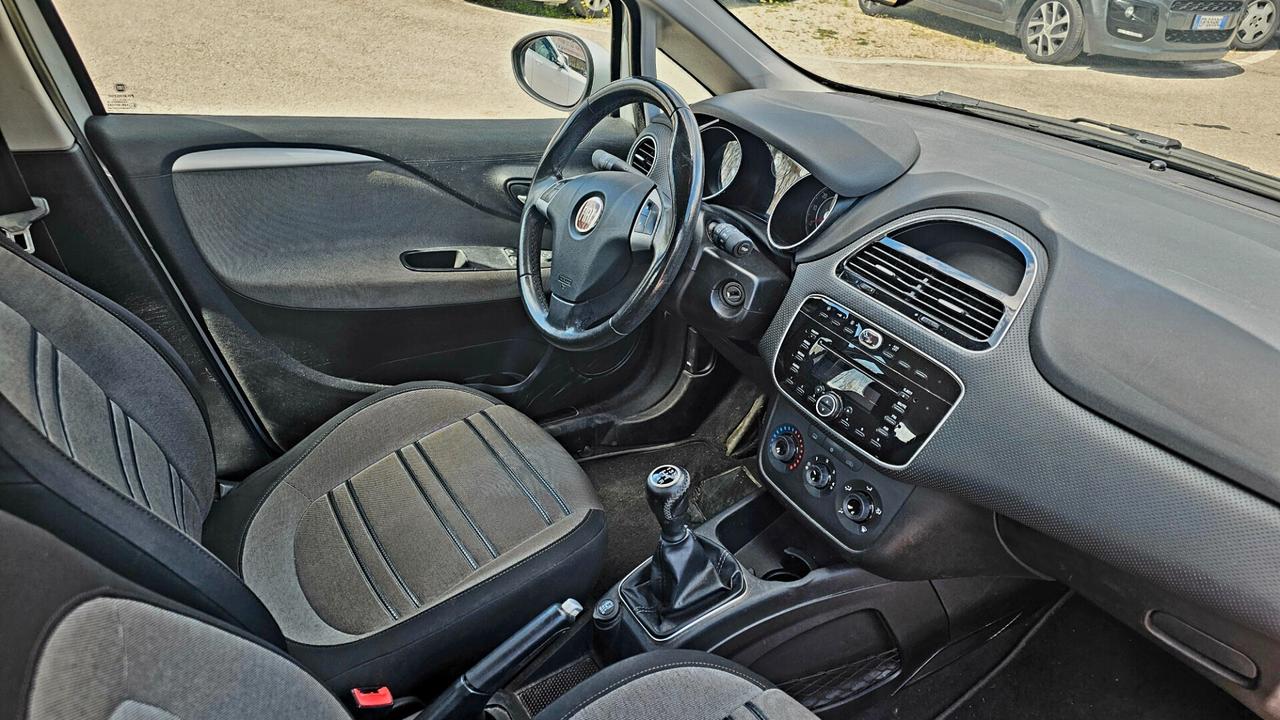 Fiat Punto Evo Punto Evo 1.3 Mjt 95 CV DPF 5 porte S&S Dualogic Dynamic