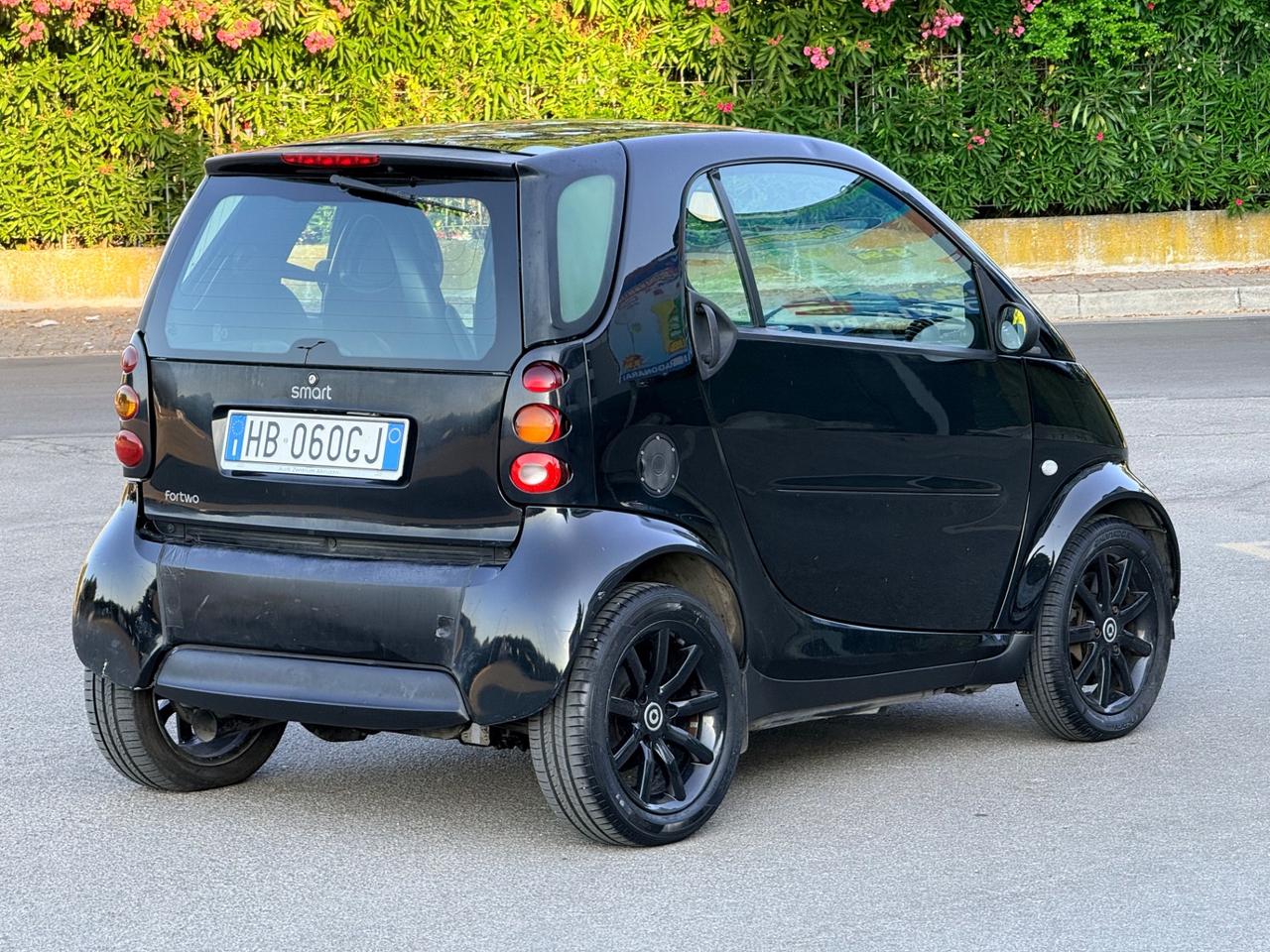 Smart ForTwo 800 coupé (scambio con scooter)