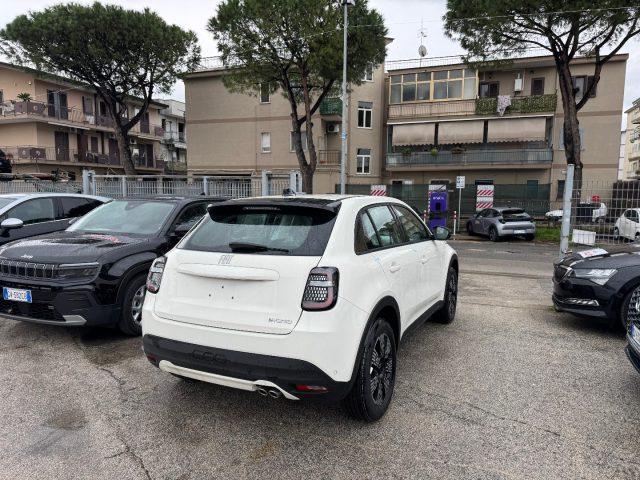 FIAT 600 Hybrid 145 CV DCT MHEV Icon